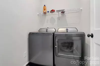 9521 Munsing Drive, Charlotte, NC 28269 - Photo 24