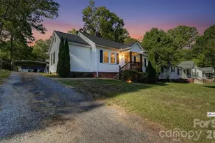37 Oak Dr SW, Concord, NC 28027 - Photo 2