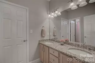 16915 Turtle Point Rd, Charlotte, NC 28278 - Photo 36