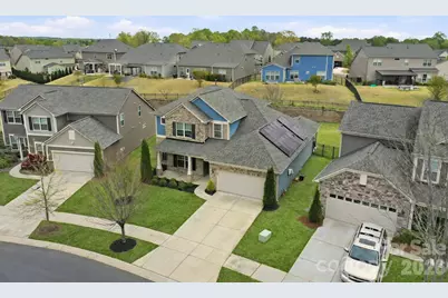 10511 Honeyfur Court, Charlotte, NC 28278 - Photo 2