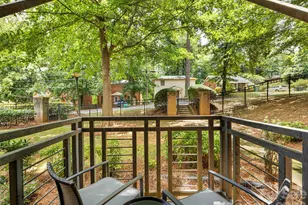 229 N Dotger Ave, Charlotte, NC 28207 - Photo 6