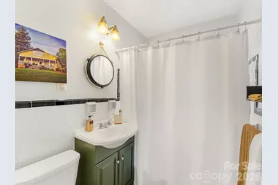 229 N Dotger Avenue #E16, Charlotte, NC 28207 - Photo 16