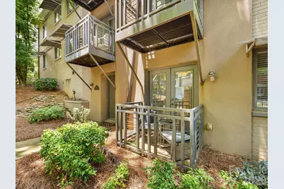 229 N Dotger Avenue #E16, Charlotte, NC 28207 - Photo 2