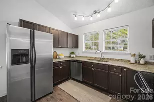 1548 Brentfield Dr, Rock Hill, SC 29732 - Photo 10