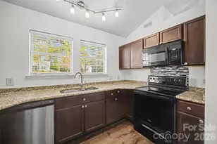 1548 Brentfield Dr, Rock Hill, SC 29732 - Photo 8