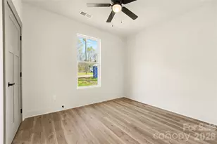 425 W Ballard St, Cherryville, NC 28021 - Photo 12