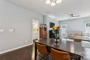 9311 Grand Valley Dr, Charlotte, NC 28213 - Photo 8