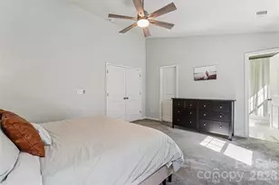 9311 Grand Valley Dr, Charlotte, NC 28213 - Photo 22