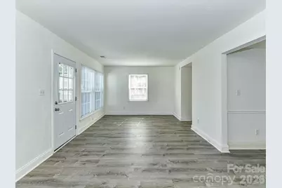 8322 Knights Bridge Road, Charlotte, NC 28210 - Photo 12