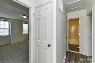 8322 Knights Bridge Rd, Charlotte, NC 28210 - Photo 22