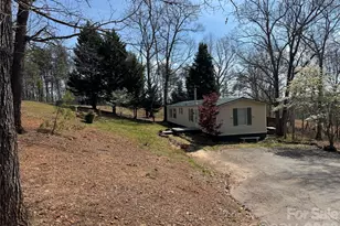 4861 Heavenly Ln, Morganton, NC 28655 - Photo 4