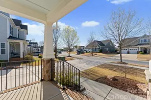 18812 Avery Park Dr, Cornelius, NC 28031 - Photo 8