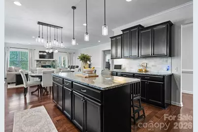 18812 Avery Park Drive, Cornelius, NC 28031 - Photo 2