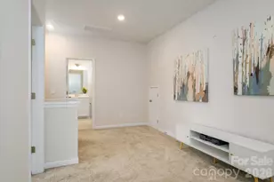 8156 Merryvale Ln, Charlotte, NC 28214 - Photo 26