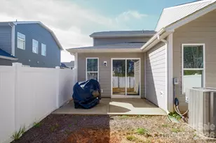 8156 Merryvale Ln, Charlotte, NC 28214 - Photo 28