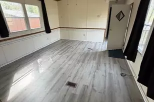 218 Hawkins Dr W, Marion, NC 28752 - Photo 2