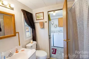 222 Cranbrook Cir, Hendersonville, NC 28792 - Photo 28