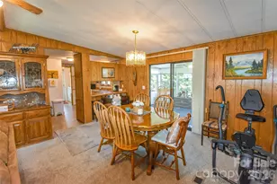 222 Cranbrook Cir, Hendersonville, NC 28792 - Photo 10