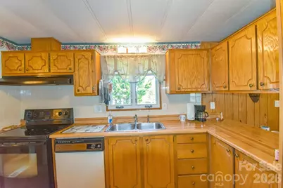 222 Cranbrook Circle, Hendersonville, NC 28792 - Photo 24