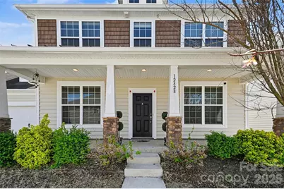 12828 Heath Grove Drive, Huntersville, NC 28078 - Photo 2