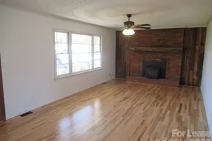 1330 Davis Rd, Lincolnton, NC 28092 - Photo 4