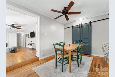 625 Lenox Place, Hendersonville, NC 28739 - Photo 6