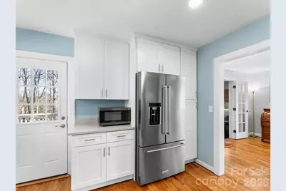 625 Lenox Place, Hendersonville, NC 28739 - Photo 10