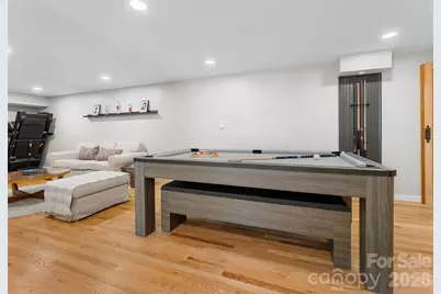 625 Lenox Place, Hendersonville, NC 28739 - Photo 16