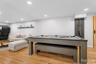 625 Lenox Pl, Hendersonville, NC 28739 - Photo 16