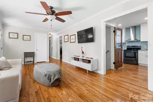 625 Lenox Pl, Hendersonville, NC 28739 - Photo 4