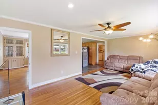 345 S Magnolia St, Mooresville, NC 28115 - Photo 2