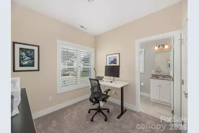 63 Leyland Circle, Hendersonville, NC 28792 - Photo 18