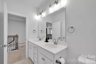 6409 Alanbrook Rd, Charlotte, NC 28215 - Photo 22