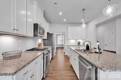 6409 Alanbrook Road, Charlotte, NC 28215 - Photo 10