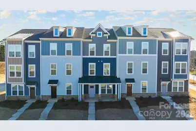 1018 Fairway Green Lane #Landon, Charlotte, NC 28216 - Photo 2