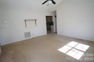 615 Hillcrest St, Charlotte, NC 28206 - Photo 2