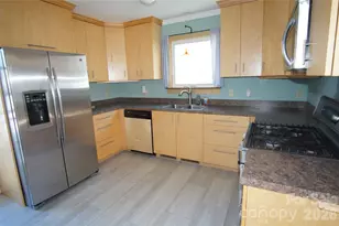 615 Hillcrest St, Charlotte, NC 28206 - Photo 4