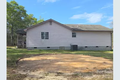 1097 Stadium Road, Pageland, SC 29728 - Photo 6