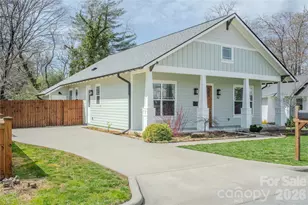 112 E Jordan St, Brevard, NC 28712 - Photo 2