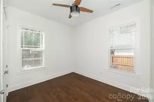 112 E Jordan St, Brevard, NC 28712 - Photo 20