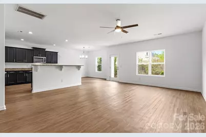 9104 Maidenhair Court, Charlotte, NC 28215 - Photo 6