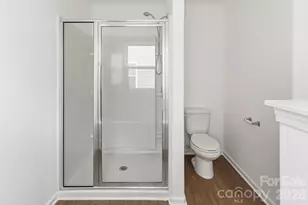 9104 Maidenhair Ct, Charlotte, NC 28215 - Photo 38