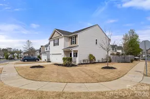 9104 Maidenhair Ct, Charlotte, NC 28215 - Photo 44