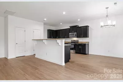 9104 Maidenhair Court, Charlotte, NC 28215 - Photo 10