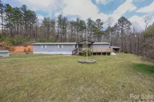 134 Lynns Ln, Statesville, NC 28677 - Photo 2