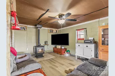 138 Robert Phillips Road, Bakersville, NC 28705 - Photo 30