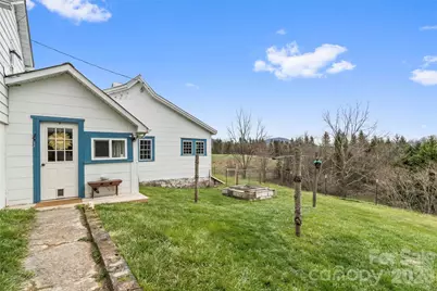 138 Robert Phillips Road, Bakersville, NC 28705 - Photo 22