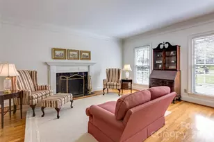 7045 Erin Ct, Charlotte, NC 28210 - Photo 8