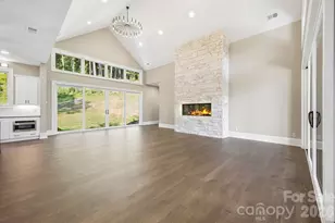 246 Northview Dr, Hendersonville, NC 28791 - Photo 14