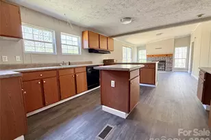 129 Reed St, Peachland, NC 28133 - Photo 6